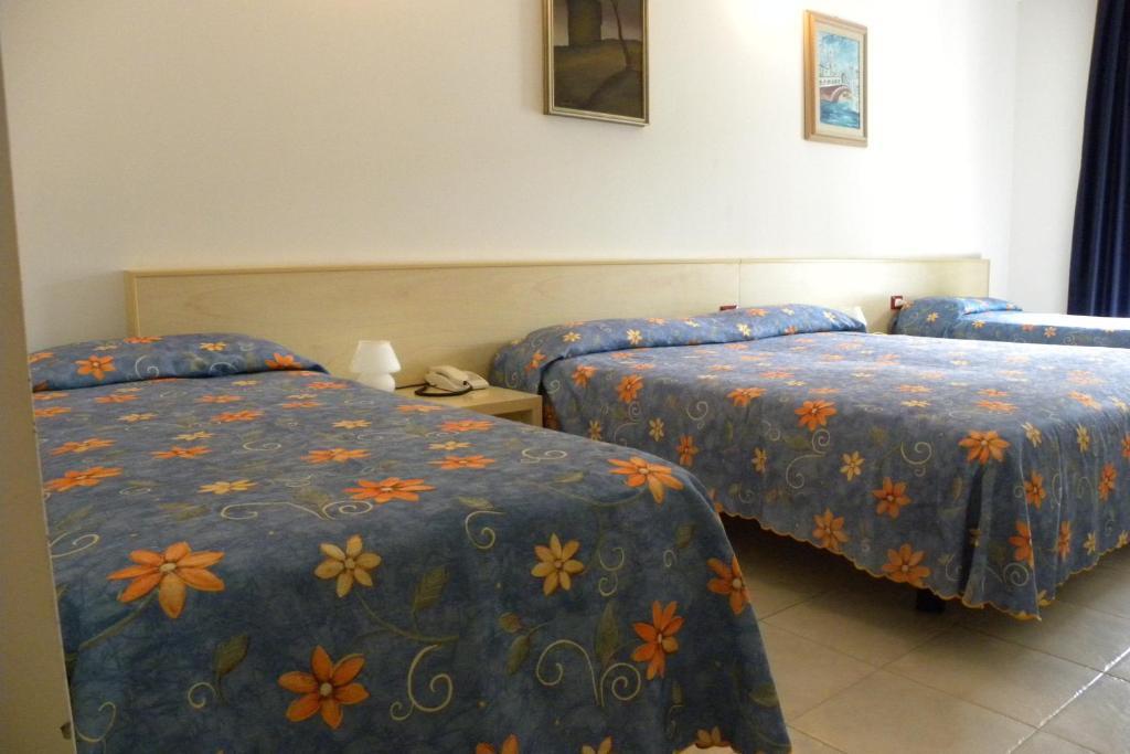 Hotel Santa Cruz Lignano Sabbiadoro Pokoj fotografie